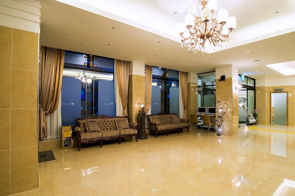 Pungnam Tourist Hotel Jeonju Bagian luar foto